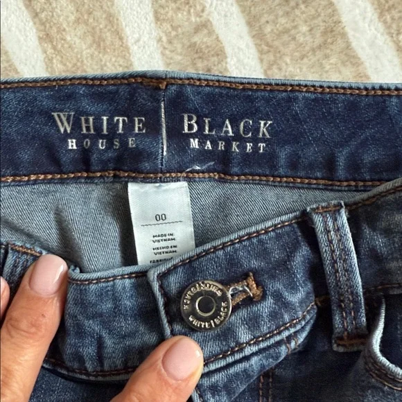 White House Black Market Dark Blue Denim Shorts - Picture 2 of 6